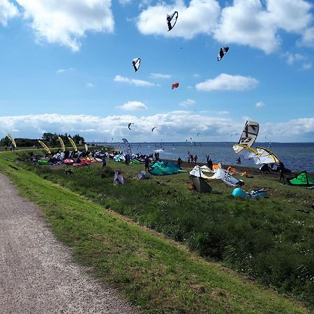 Apartamento Knusthof Lafrenz - Brückenblick Fehmarn Exterior foto